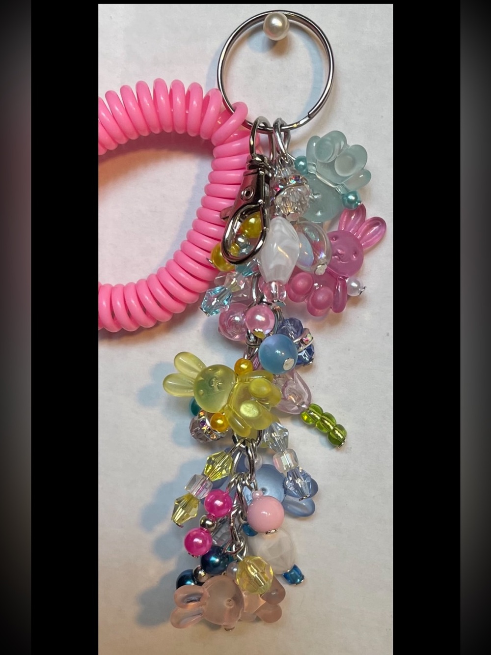Cute Beaded Bunny & Flower Keychain/Bag Flair